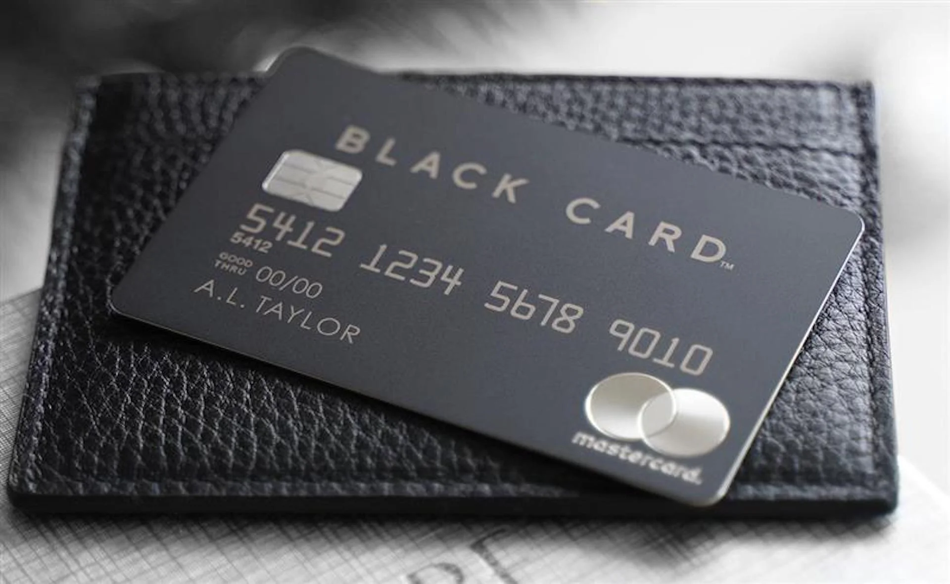How to Apply for a Luxury MasterCard Black Credit Card Today